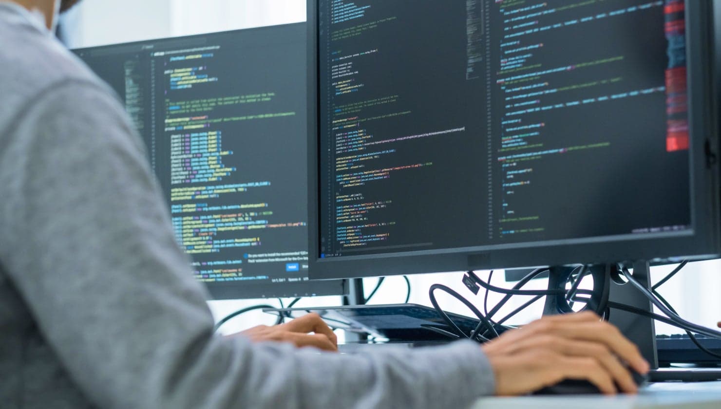 Cursorとは? 主な機能やメリット、使用手順を紹介